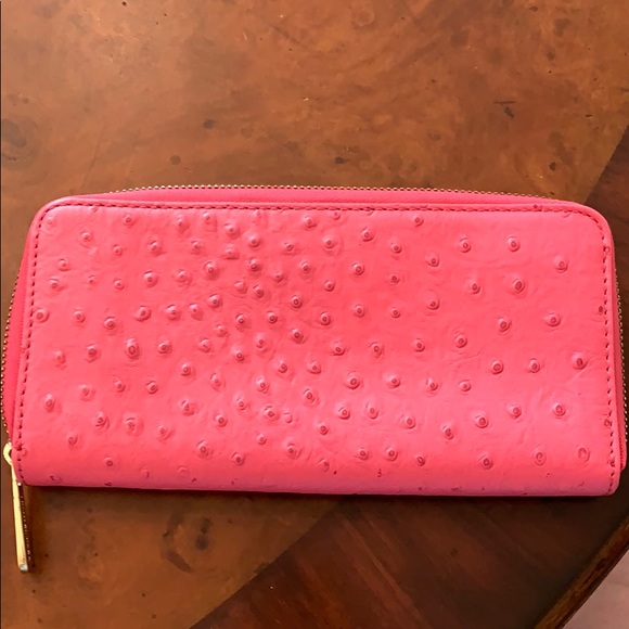 Michael Kors ostrich embossed continental wallet - Picture 3 of 7
